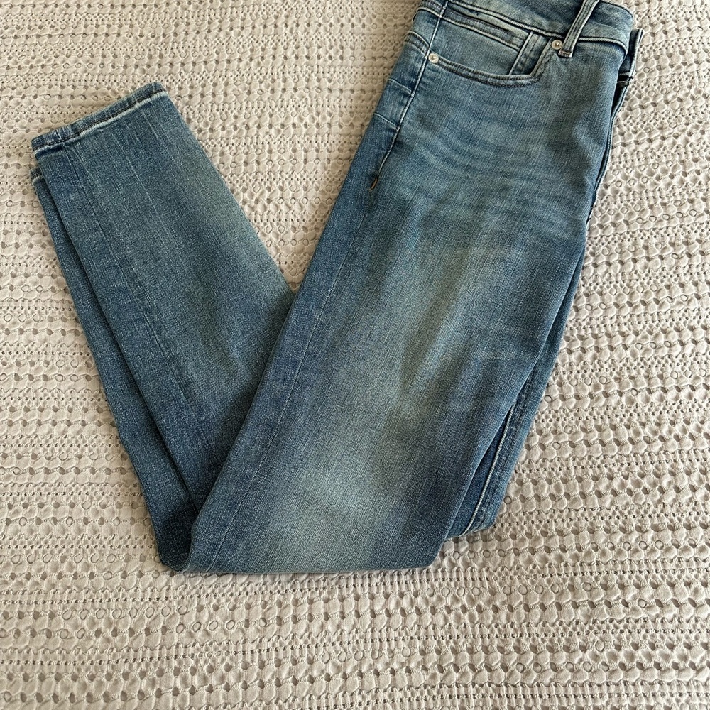 Women’s Express High Rise Ankle Legging Jeans Size 6/R/6R